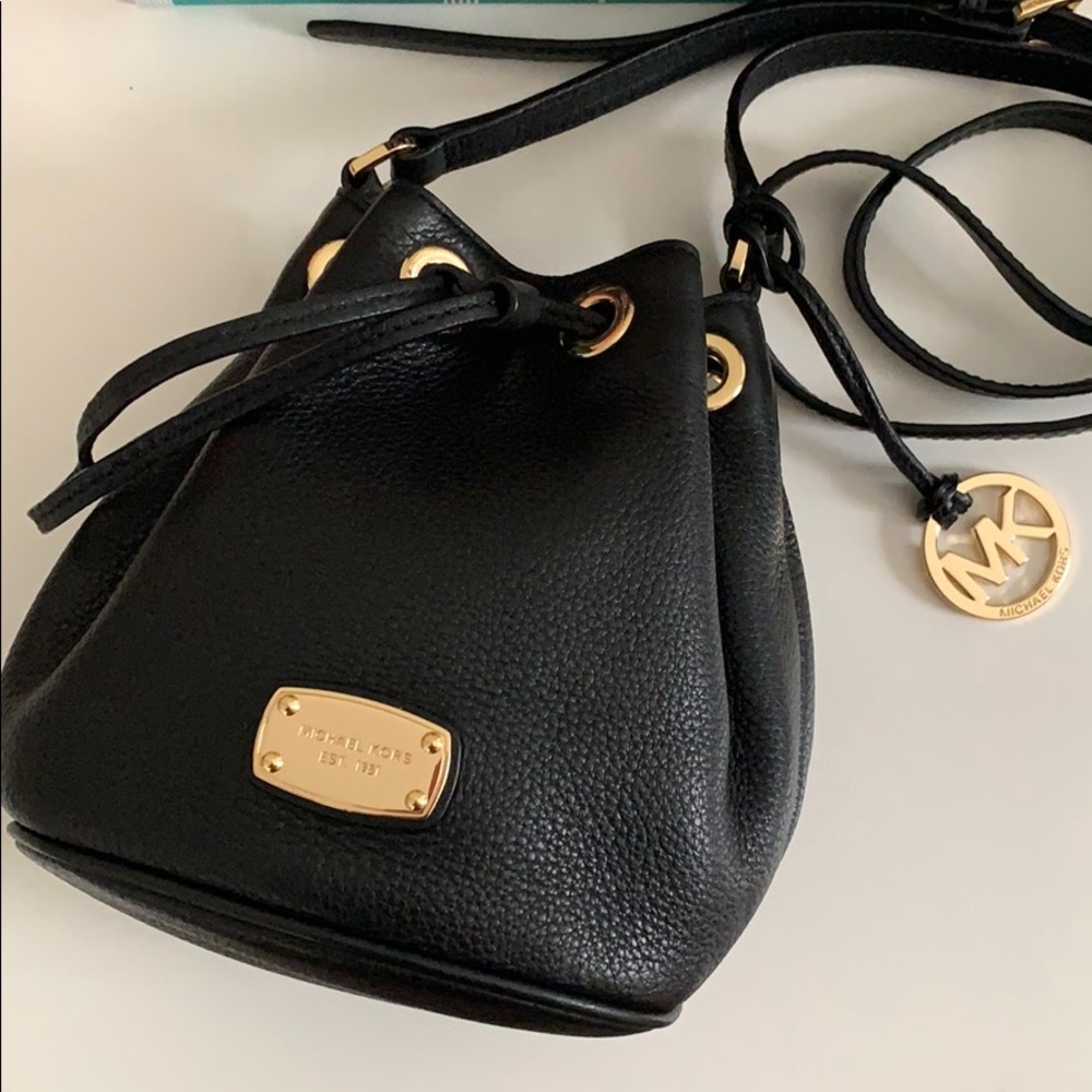 Michael Kors leather bucket bag